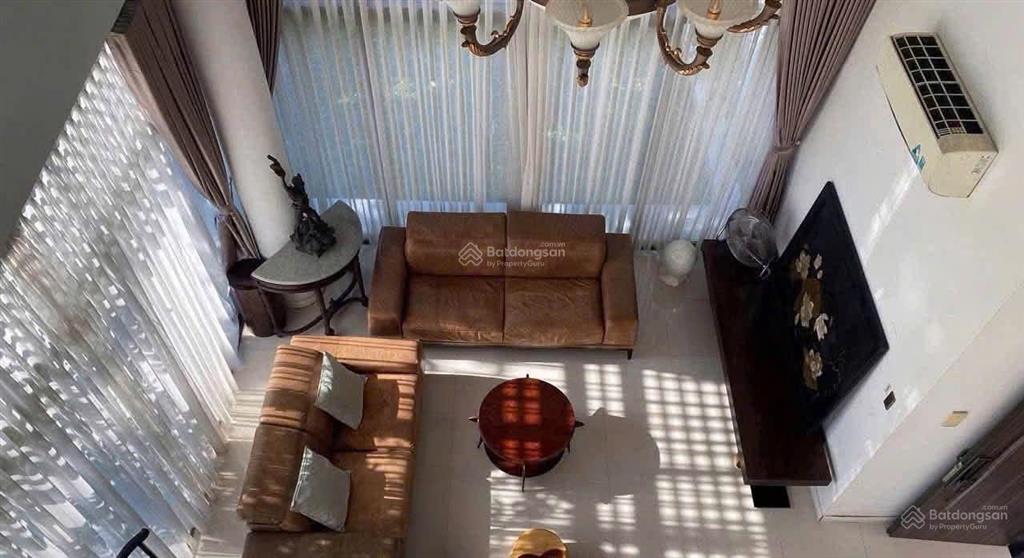 Quận 9 (giáp quận 2) bán căn biệt thự đơn lập riviera cove gần khu global city