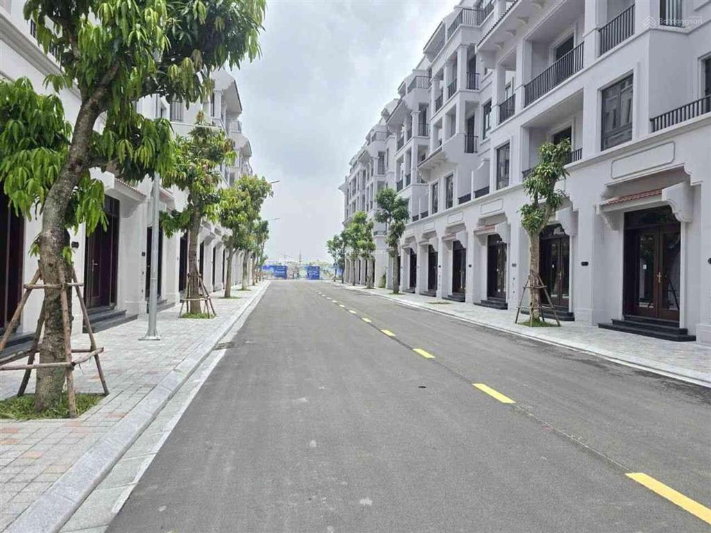 Liền kề vinhomes global gate cổ loa vip gần hồ điều hòa, công viên đường 60m