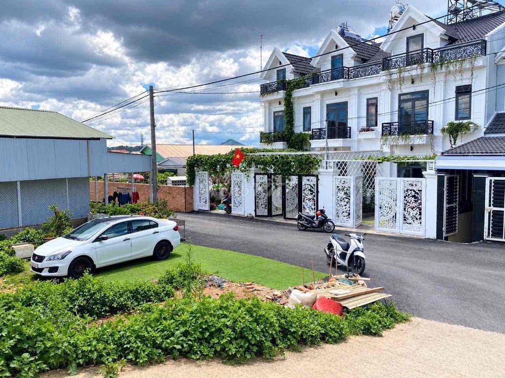🏡Giảm Sâu Còn 6.5 Tỷ - Đất 200m2 - 2 Mặt Tiền Đường Bạch Đằng Đà Lạt