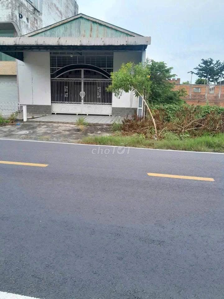 CẦN BÁN GẤP LÔ ĐẤT 340m2 TẶNG NHÀ XƯỠNG GIÁ BÁN 950 TRIỆU TẠI CỦ CHI