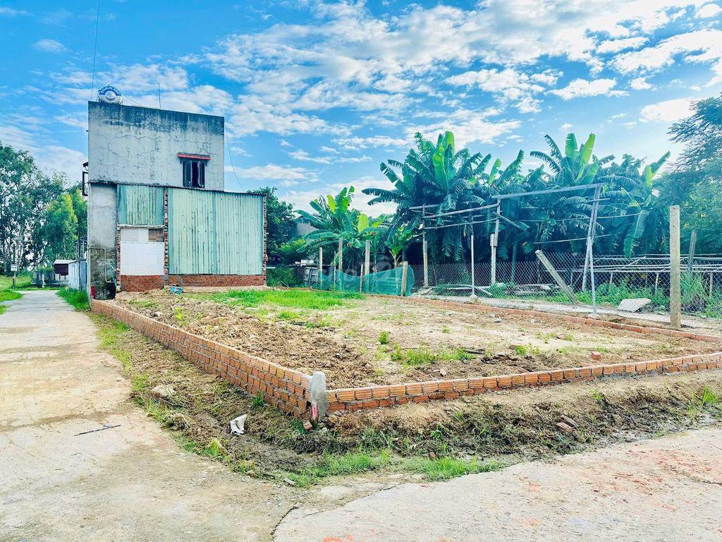 Lô Góc ngang 7m đẹp - gần đường chính khu Nam Hòa Khương