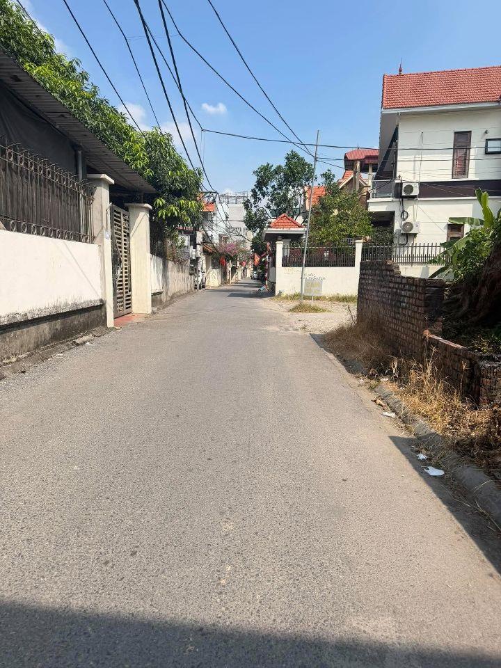 Đất trục chính Đông Dư Bát Tràng oto tránh giá nhỉnh 6 tỷ