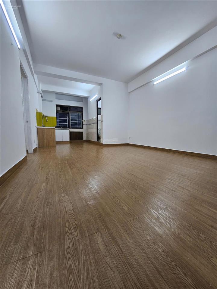Hot! hàng hiếm tại chung cư tôn thất thuyết, 3,3 tỷ, 50,2 m2, 1 phòng ngủ