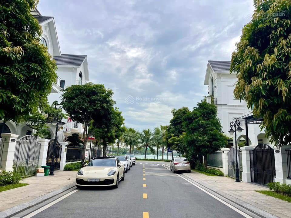 Gấp! gấp! cần tiền bán gấp biệt thự song lập vinhomes ocean park 1, giá chỉ 24 tỷ (mtg)