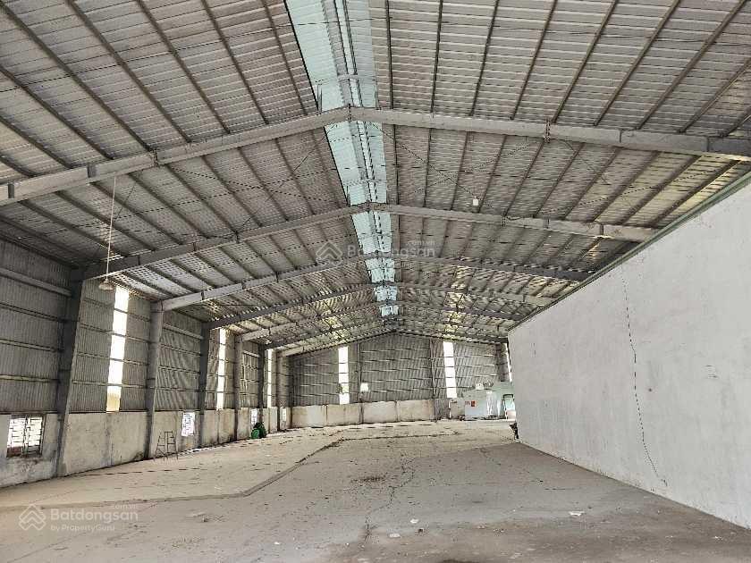 Kho xưởng 1300m2 thuận giao hòa lân