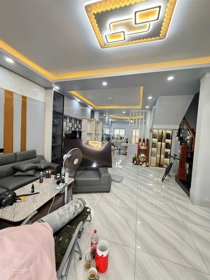 Bán nhà giá rất tốt tại ecolakes mỹ phước, 6x20