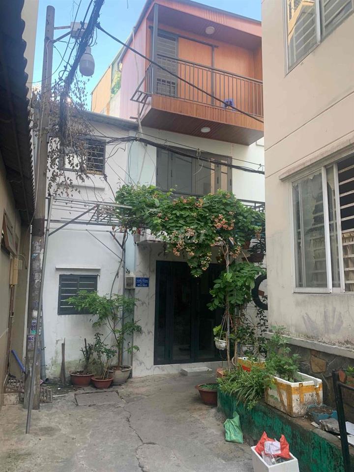 nha 1 trêt 2 lâu 2 phong ngu 2 tollet duong đinh tien hoang p. gia di