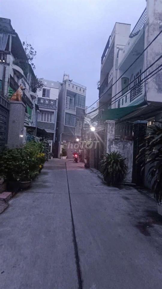 Chính chủ bán nhà đẹp HXH vuông , 2 Tầng , KDC đồng bộ an ninh,