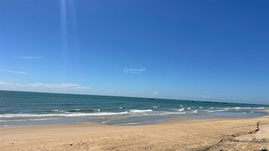Hiếm có bán đất mặt tiền bờ kè biển phước hải 140m², đối diện biển kinh doanh tốt
