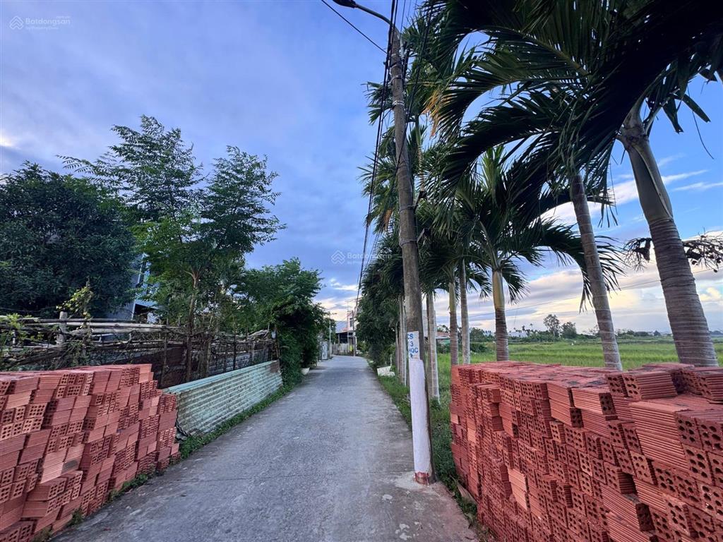Bán lô đất đường 5m5 view đồng tổ dân phố quang châu hòa xuân