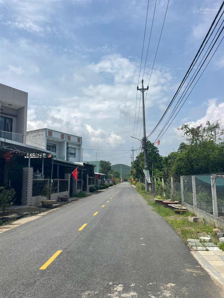 143m2 đất mặt tiền đường nhựa 7m. thông ra vành đai nam kỳ khởi nghĩa. giá rẻ