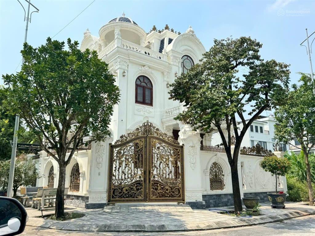 Bán nhà liền kề thành phố phủ lý