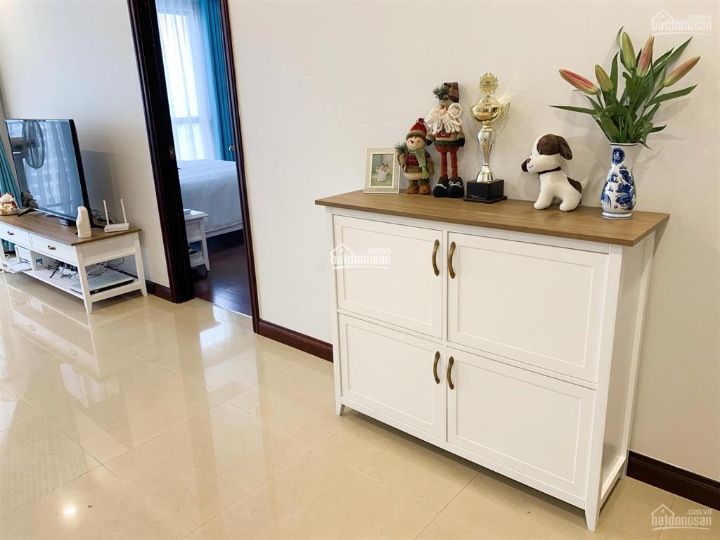 Chính chủ cần bán căn hộ golden park 95.6m2 tk 3pn 2vs full nội thất sổ chính chủ. giá bán 8.5 tỷ