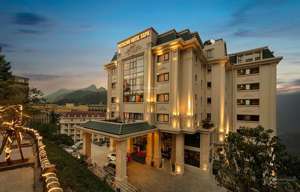 Bán khách sạn trương công giai, cầu giấy, 200m, 9 tầng, mt11m, lô góc, 48 phòng, 188 tỷ