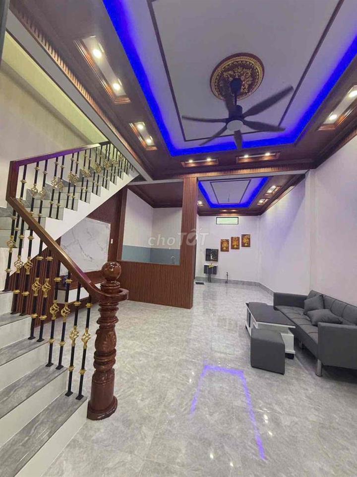 vkck chuyển về quê cần bán lại căn nhà 128m2 giá 890tr