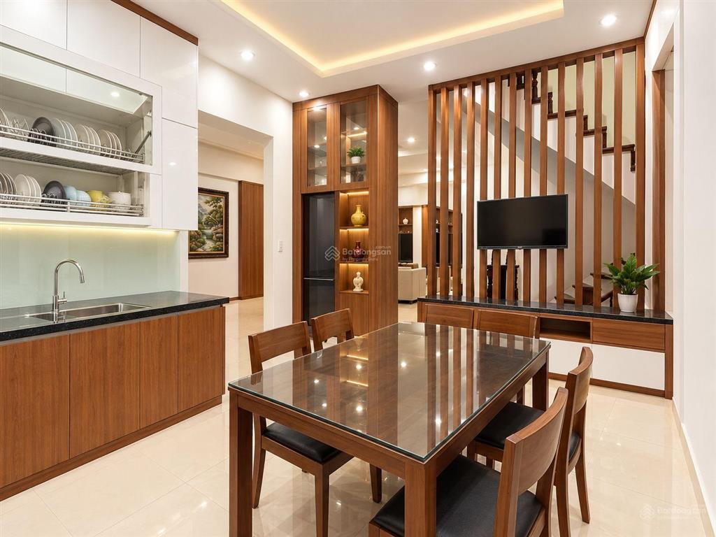 20,5 tỷ huỳnh thúc kháng pl 50m*5 tầng*5m mt vỉa hè ô tô tránh ở kết hợp kd đỉnh vị trí vip