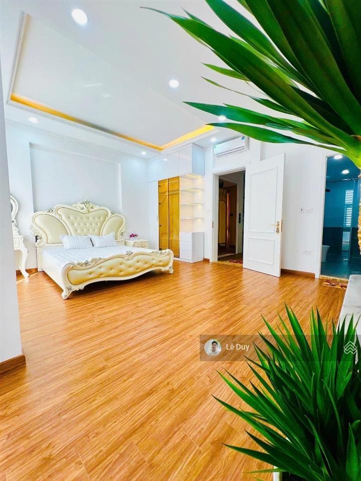 Bán nhà phố xã đàn, đống đa. 40m2, 6 tầng thang máy, mặt ngõ thông, gần phố, full nội thất. 14,5 tỷ