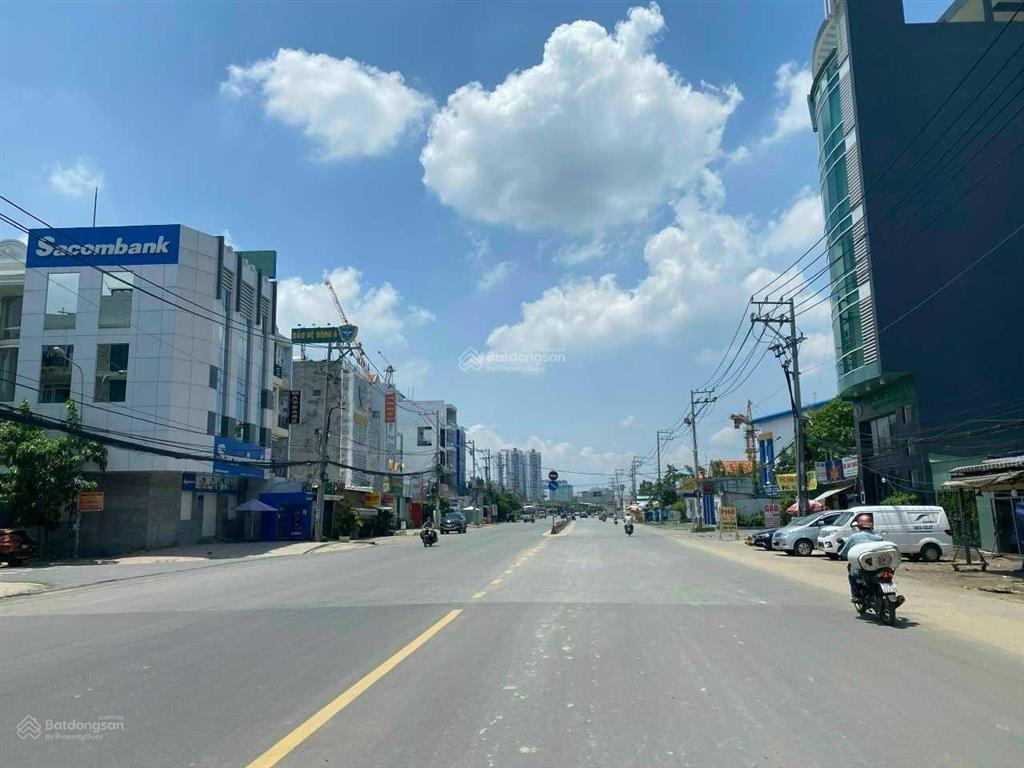 Siêu phẩm bán lô đất mặt tiền lương định của 10x20=200m2 tiện xây tòa nhà văn phòng giá 80 tỷ