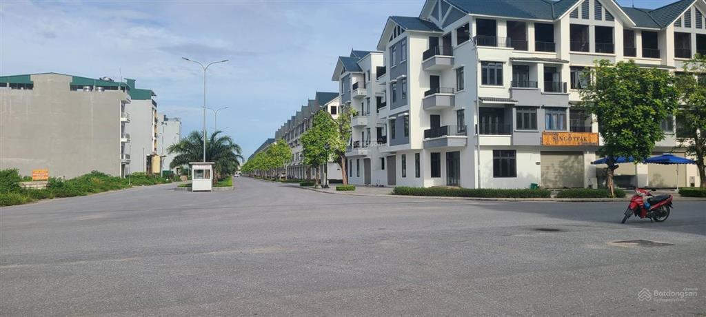 Chỉ 14,5 tỷ căn liền kề đường 30m đông dương dự án hinode royal park. dt 100m2. 0966 761 ***