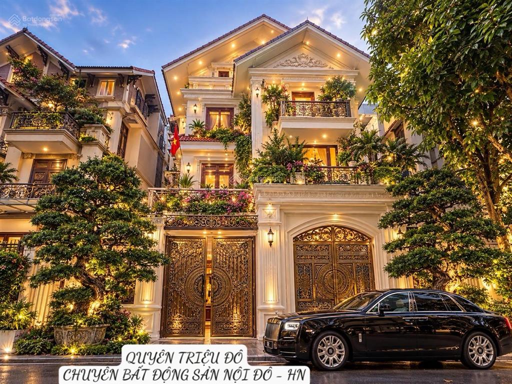 Hiếm! biệt thự vip trung hòa 160m2 đẳng cấp thượng lưu mt 12,5m tặng nội thất 10 tỷ giá 79 tỷ