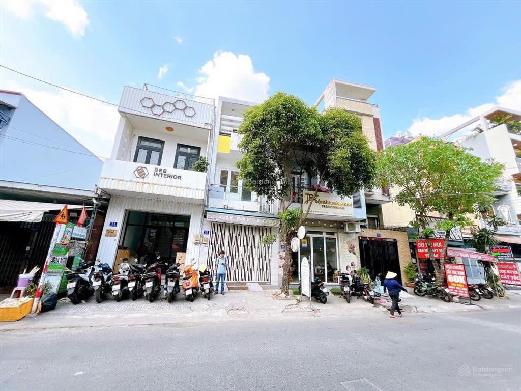 Mtkd đường rộng 12m phường tân sơn nhì 4x21m, đúc 3 tấm ngay trường học, giá tốt còn tl