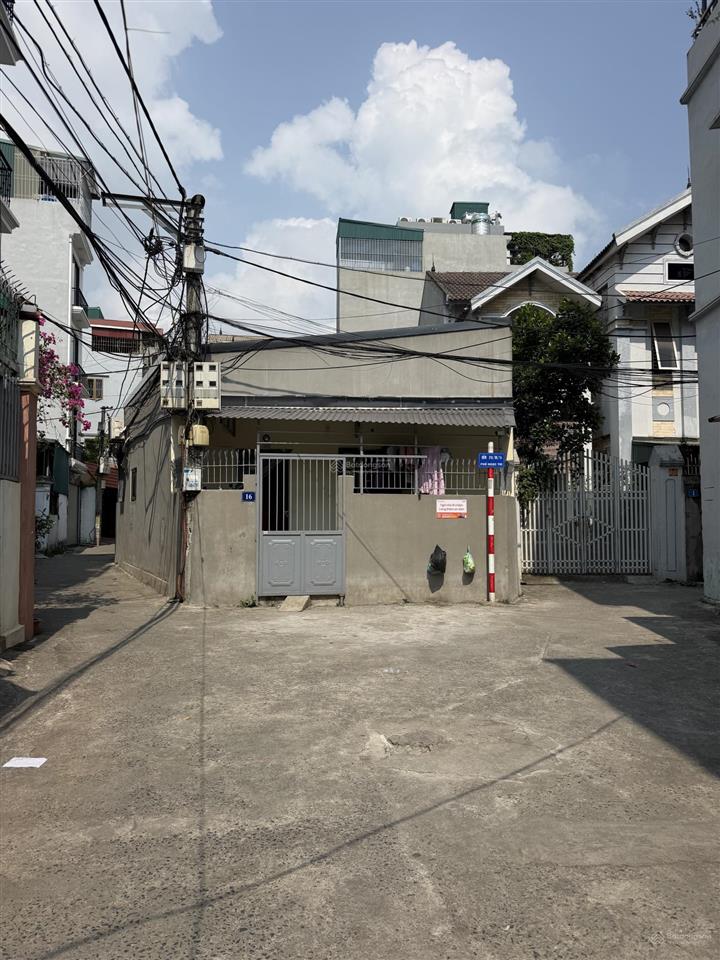 Bán 30m2 đất thạch bàn cổ linh, ngõ nông, ô tô ngay cổng. giá 4 tỷ (có thương lượng)