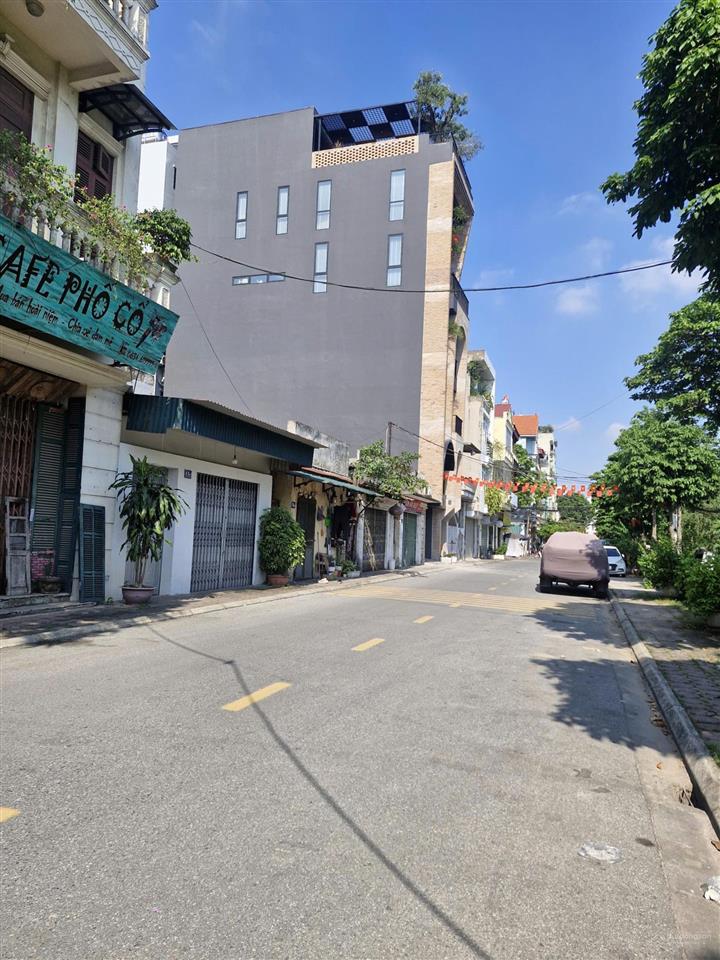Bán đất đàm quang trung, long biên, 83m2, giá 25,5 tỷ, phân lô, ô tô tránh, vỉa hè, kinh doanh