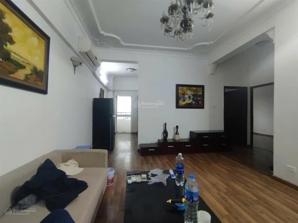 Bán chung cư ct16 kđt định công gần bv bưu điện, dt 81m, 3 ngủ, 2 vs, sẵn sổ đỏ cc
