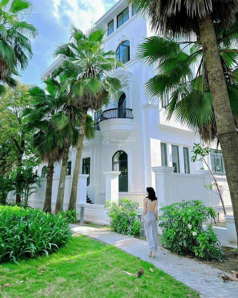 Chính chủ cần tiền bán gấp căn dãy l7 view biệt thự giá bán nhanh 25,5 tỷ bao phí