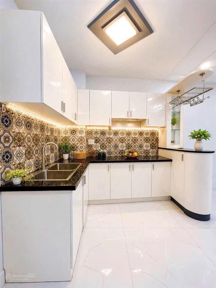 Bán nhà bình thạnh 5 tầng 6mx6m hoàng hoa thám bình thạnh 5.5 tỷ