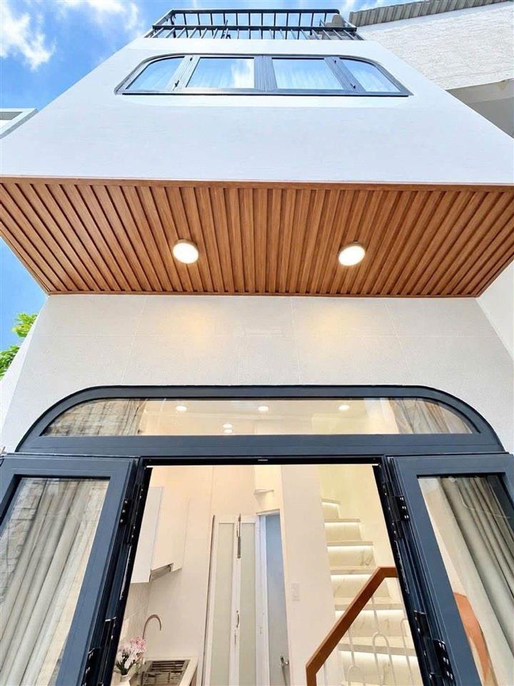 Lê văn duyệt 3 tầng 2pn, 3wc 2 tỷ nhỉnh