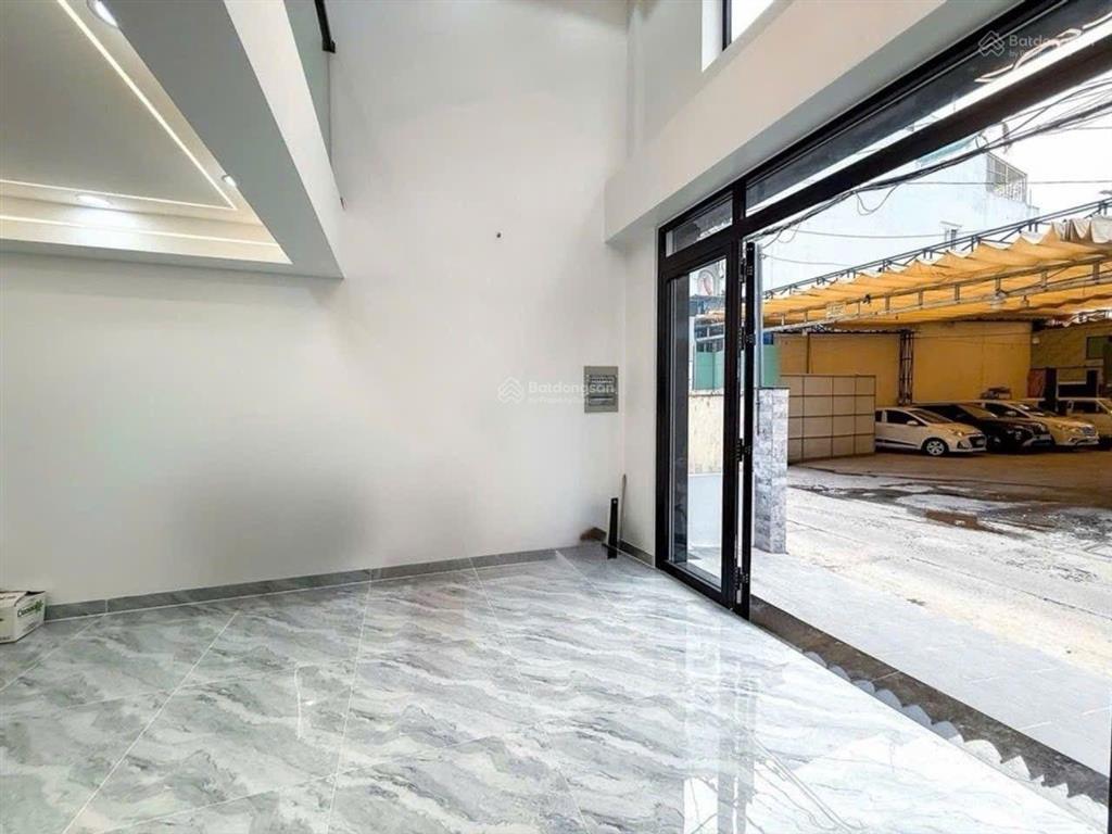Bán nhà đẹp 6 tầng có thang máy hẻm xe hơi đường phan đăng lưu. giá 11,1 tỷ (tl chính chủ)