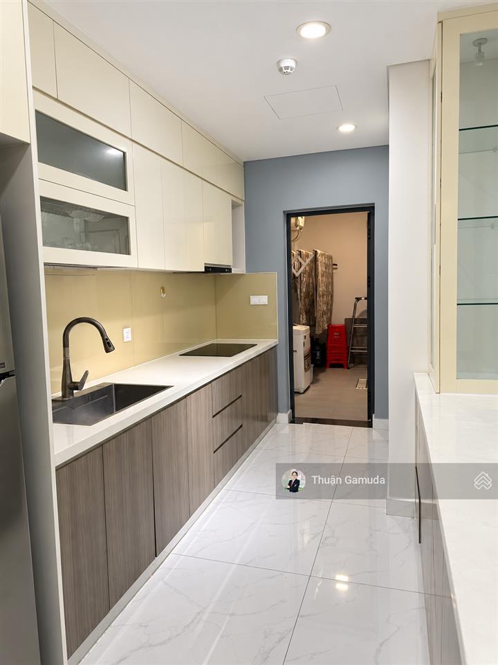 Em thuận chuyên celadon căn 3pn diamond alnata 104m2 giá 8,2tỷ (đã có sổ hồng)