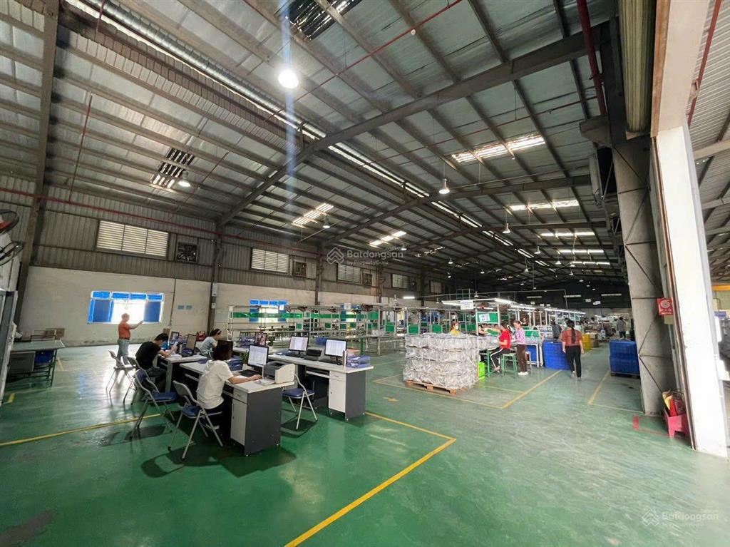 Bán đất nhà xưởng kcn phùng, đan phượng, hà nội dt 7.300m2 nhà xưởng mới xây đẹp kcn phùng.