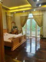 Chính chủ cần bán biệt thự có hầm mới đẹp, đường lớn kdc 6b intresco, giá chỉ 35 tỷ 0901 023 ***