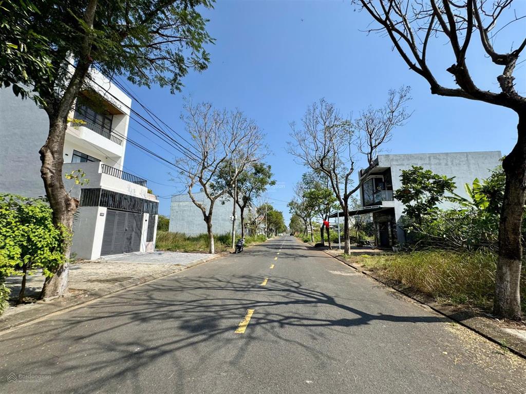 Bán lô đất đẹp đường 7m5 võ văn đồng trục thông sông cổ cò và biển tân trà giá rẻ 5,5 tỷ/100m2