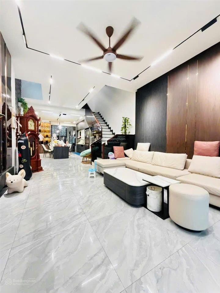 Chủ hạ 1,3 tỷ cần bán nhanh nhà 3 tầng tâm huyết bùi thiện ngộ, khu sinh thái hòa xuân giá rẻ