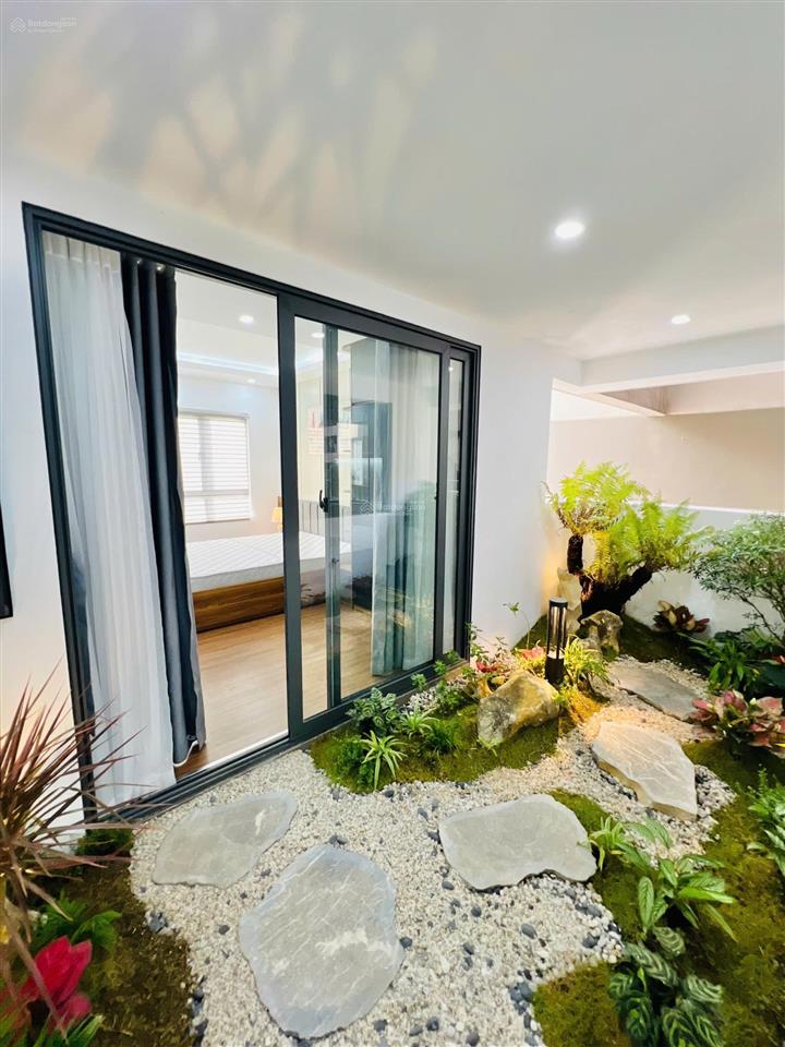Bán nhà riêng phố hoàng văn thái, thanh xuân. dt 48m2 x 8 tầng, thang máy, 23 tỷ. 0983 237 ***