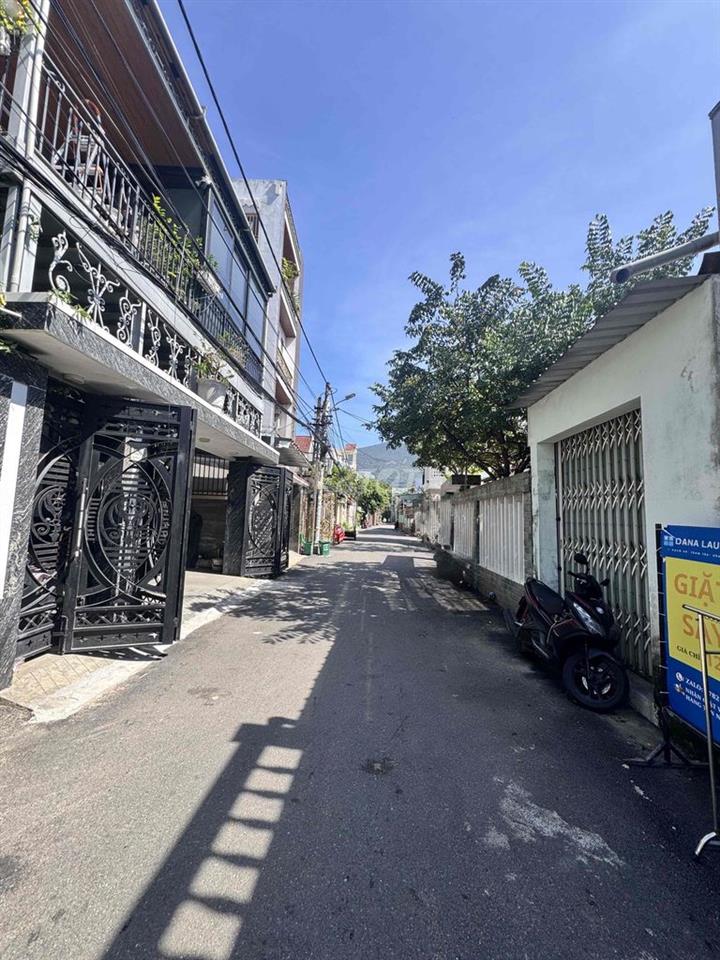💥Siêu phẩm lô góc đi bộ ra biển Sơn Trà, ĐN. ✔️DT: 5mx17m ✔️Đường 5m & 3