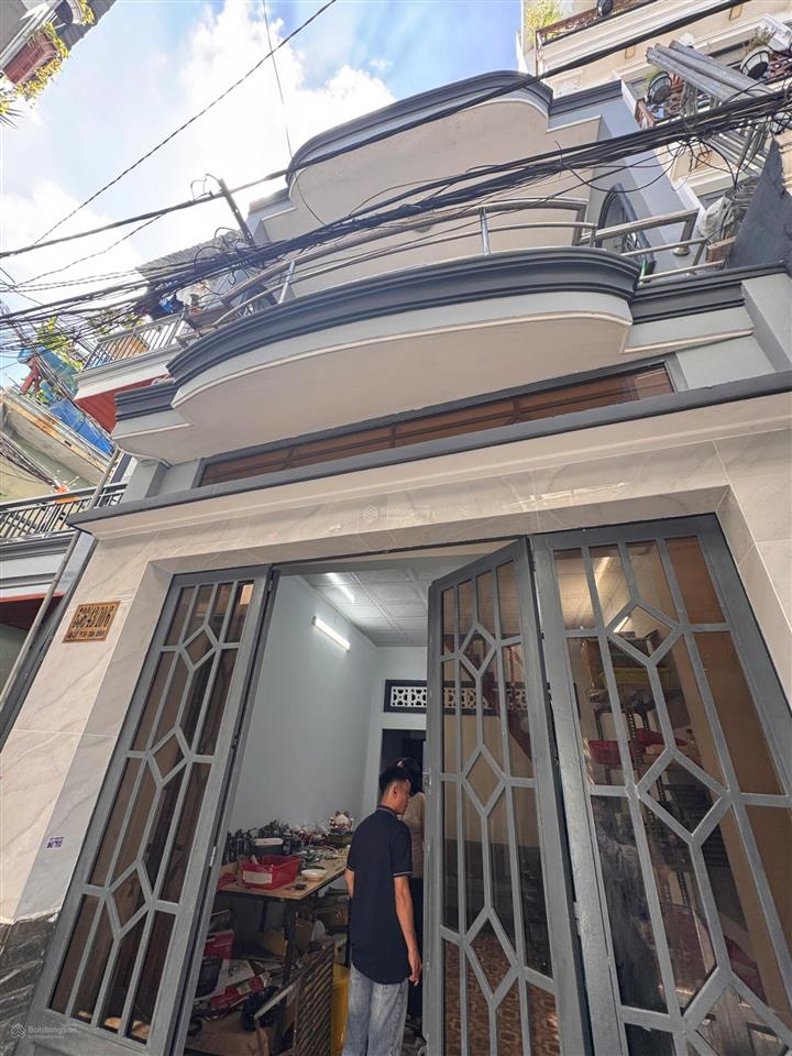Nhà tốt giá rẻ đường âu cơ giá chỉ 4,9 tỷ thương lượng
