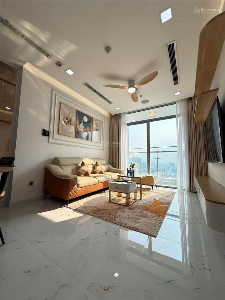 Bán gấp căn hộ 2pn 89m2 tại vinhomes central park, 8,5 tỷ vnd full nt mới 100% sổ hồng công chứng