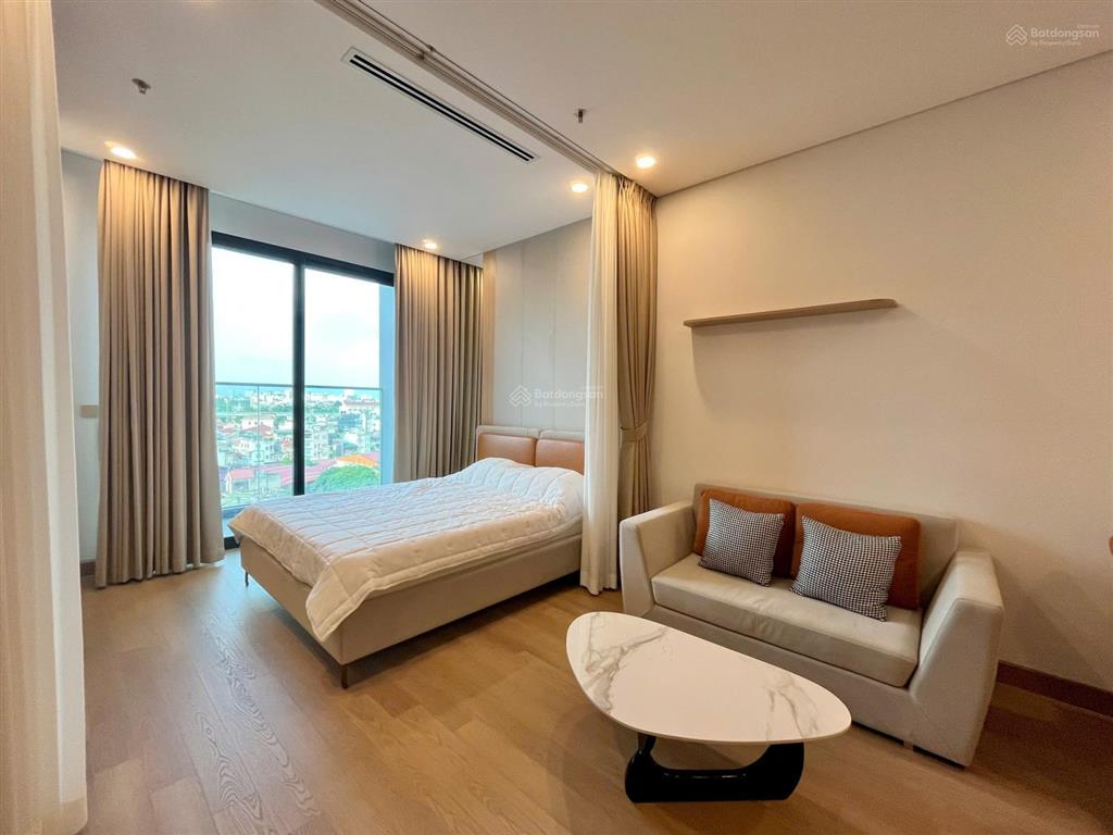 Chủ nhà cần bán căn hộ 61m2 2pn + 1wc full nội thất tại thái hà, sông hồng park view