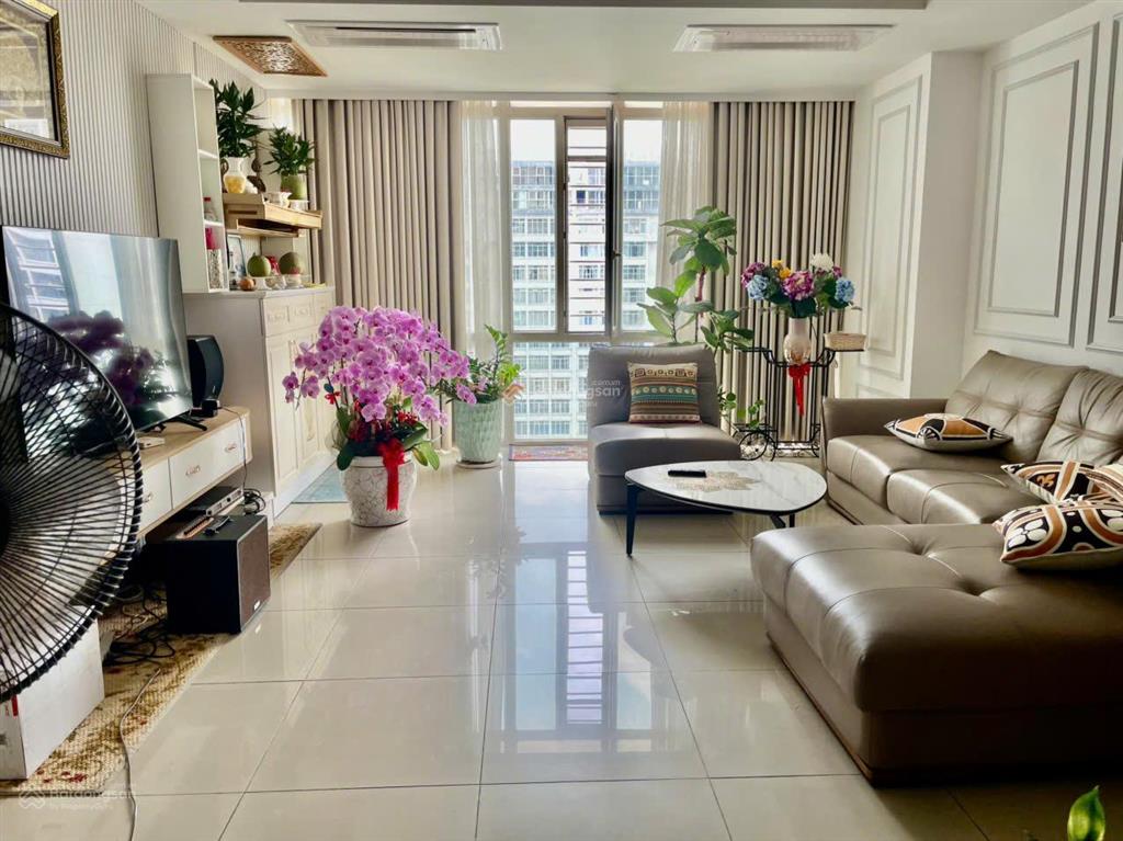 Kẹt tiền cần bán nhanh 3pn imperia an phú nhà mới cải tạo, nội thất đẹp, view hướng mát, giá rẻ