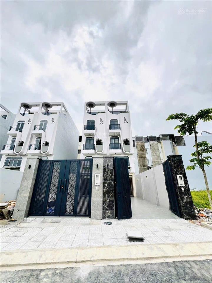 Bán nhà riêng tại trần quang cơ, 6,49 tỷ, 120m2, 4pn, 4wc, giá ưu đãi