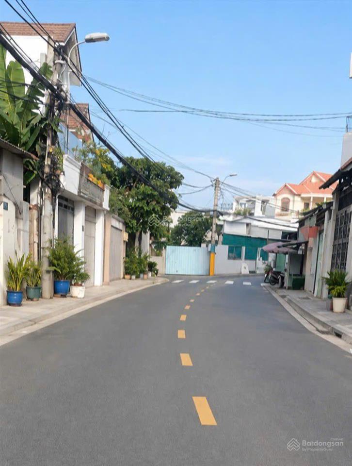 Bán nhà q2, ngang 7 mét, đường 16 mét, nhà 2 tầng 97m, giá 10,9 tỷ tlcc
