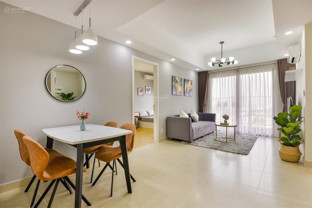 Bán căn hộ lexington q2 nhà đẹp, giá tốt 6/8 tỷ. dt 97m2, 3 pn, ban công, logia,căn góc thoáng mát