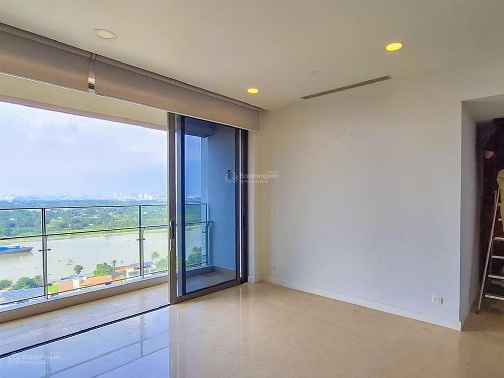 Bán hoặc cho thuê căn hộ tại the nassim gồm 3pn, tầng cao, view đẹp với diện tích 119m2