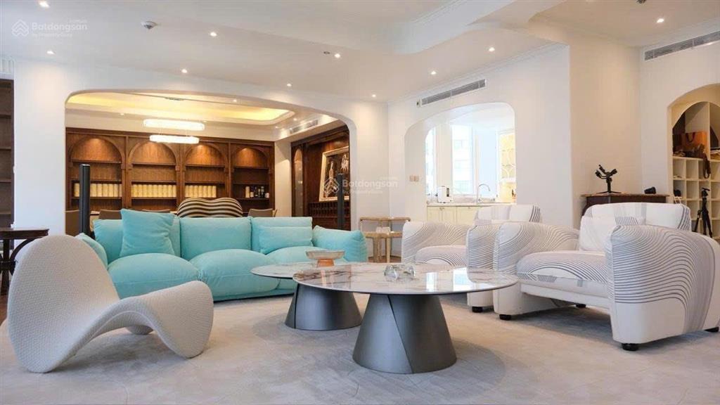 Penthouse q2 thảo điền 4pn, thang máy riêng, full nội thất. giá bán 77 tỷ. 0932 532 ***