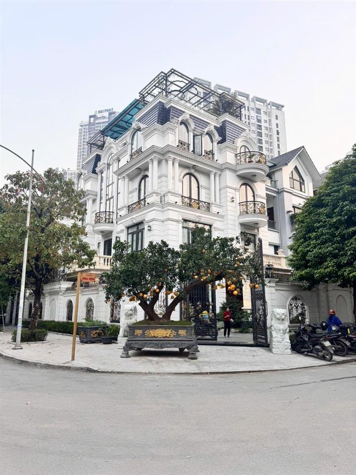 Bán biệt thự 180m lô góc 4 tầng mt22m trung văn nam từ liêm kinh doanh hoặc ở đều tuyệt vời!!!