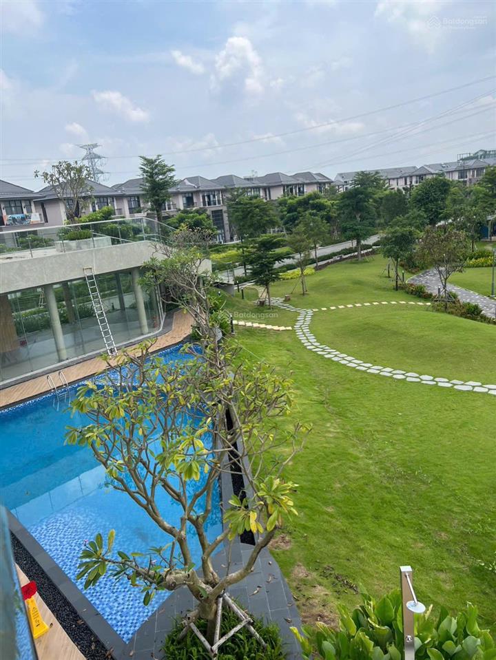 Bán biệt thự đơn lập 250m(12,5*20) gs nhà bè, giá 33 tỷ. 0909 209 *** thảo phạm